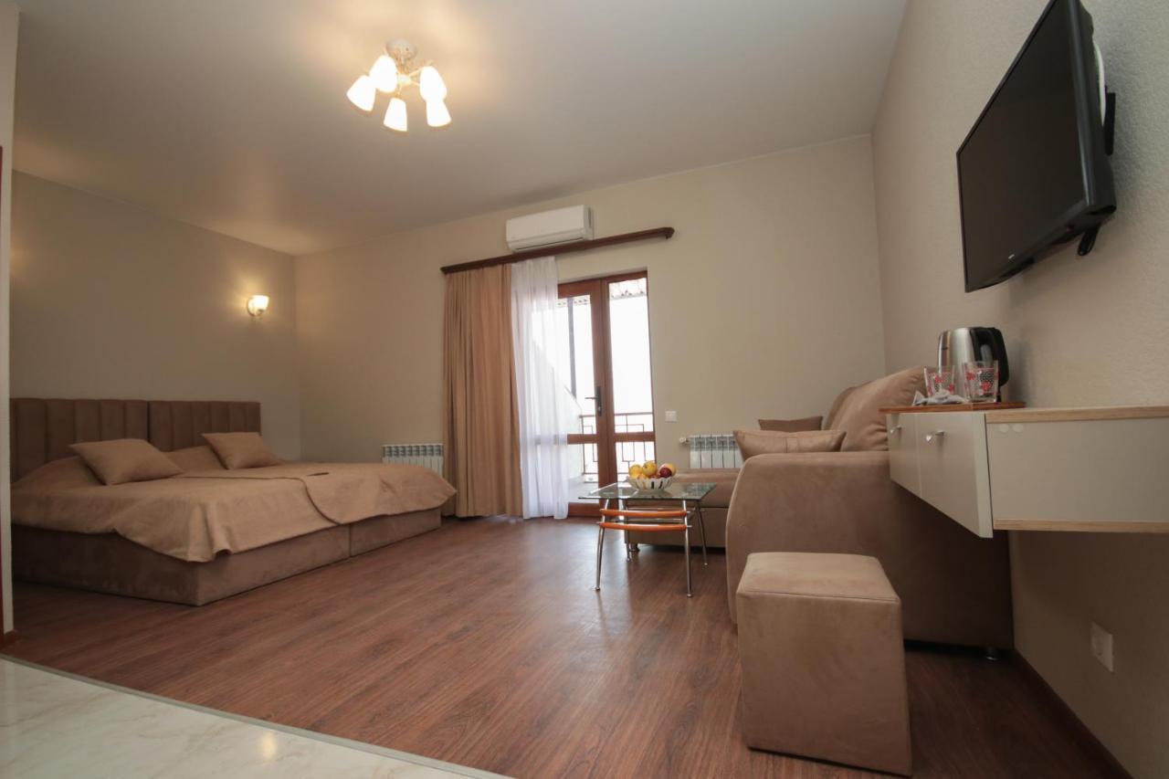 Hillside Guest House Γιερεβάν Εξωτερικό φωτογραφία