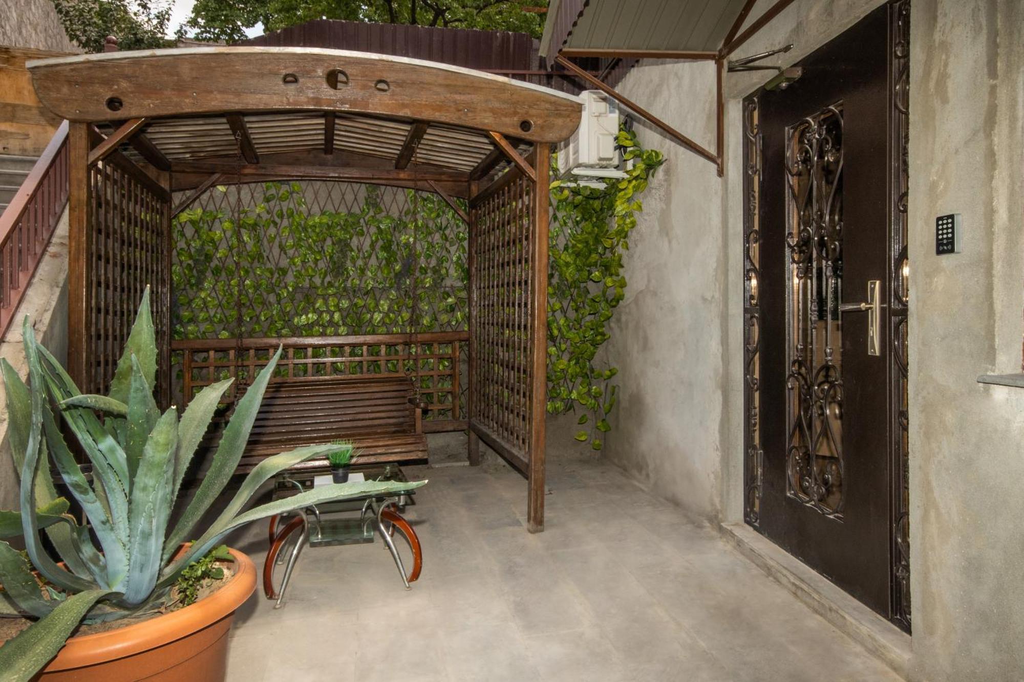 Hillside Guest House Γιερεβάν Εξωτερικό φωτογραφία